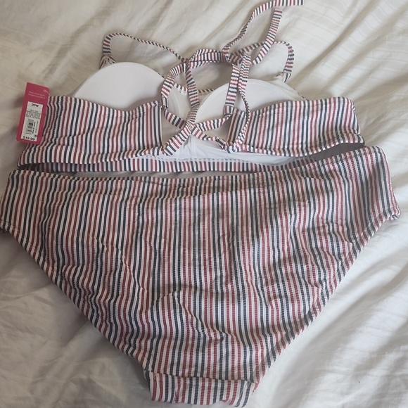 3 peice Xhilaration plus size bikini set - Picture 12 of 12